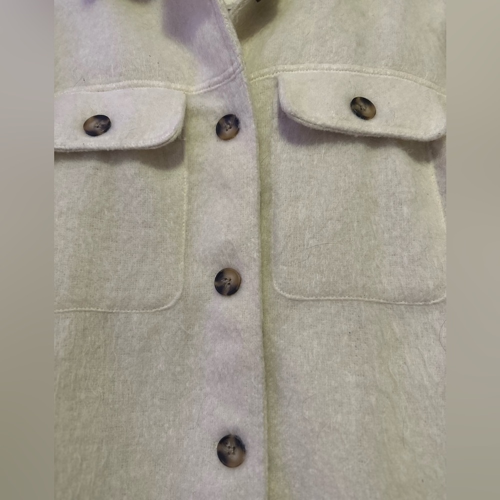 Universal Thread - oversized Shacket - Picture 4 of 5
